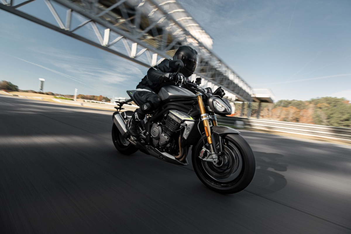 Speed Triple 1200 RS